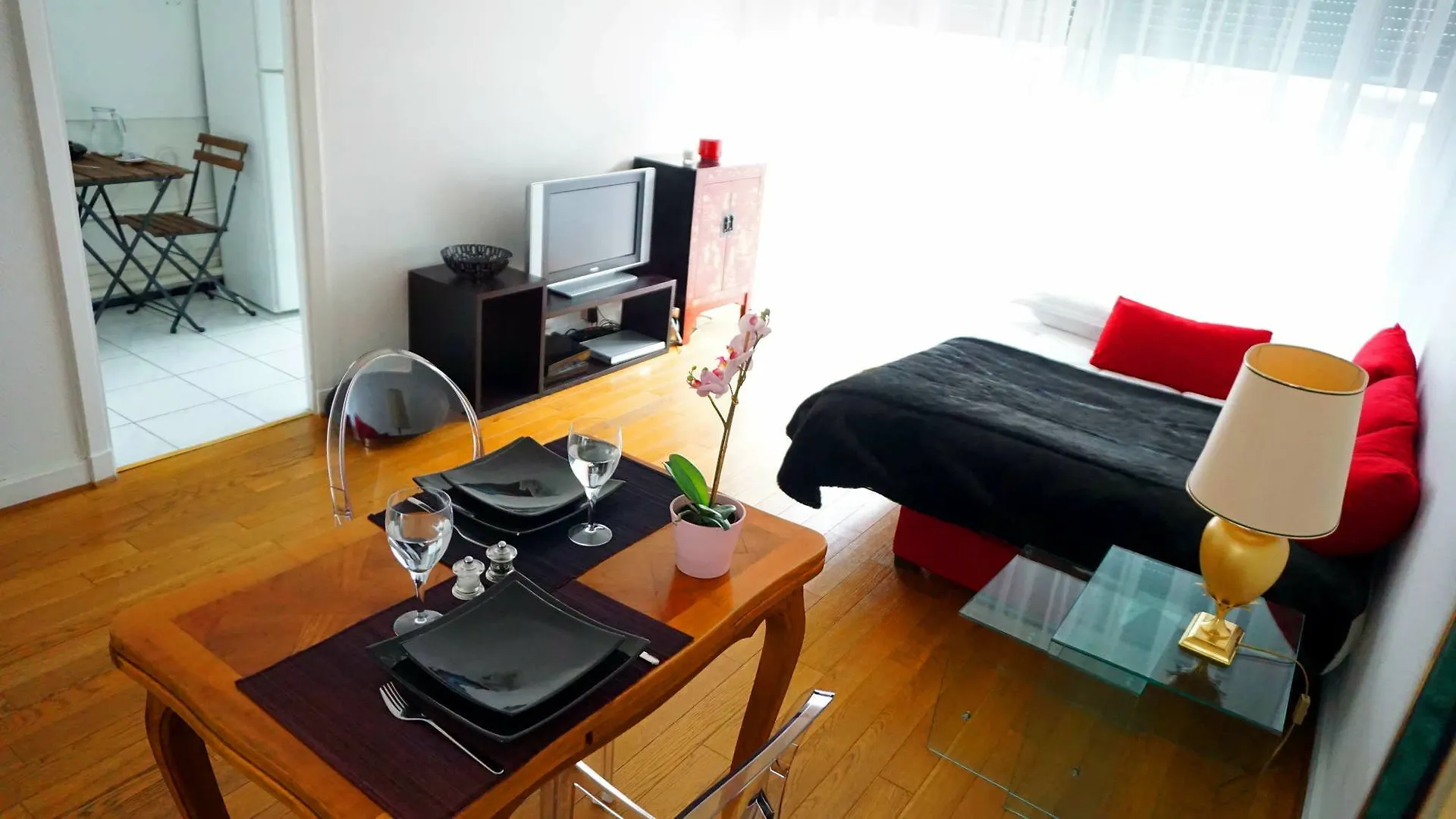 Champs-elysees - - 8 Appartement